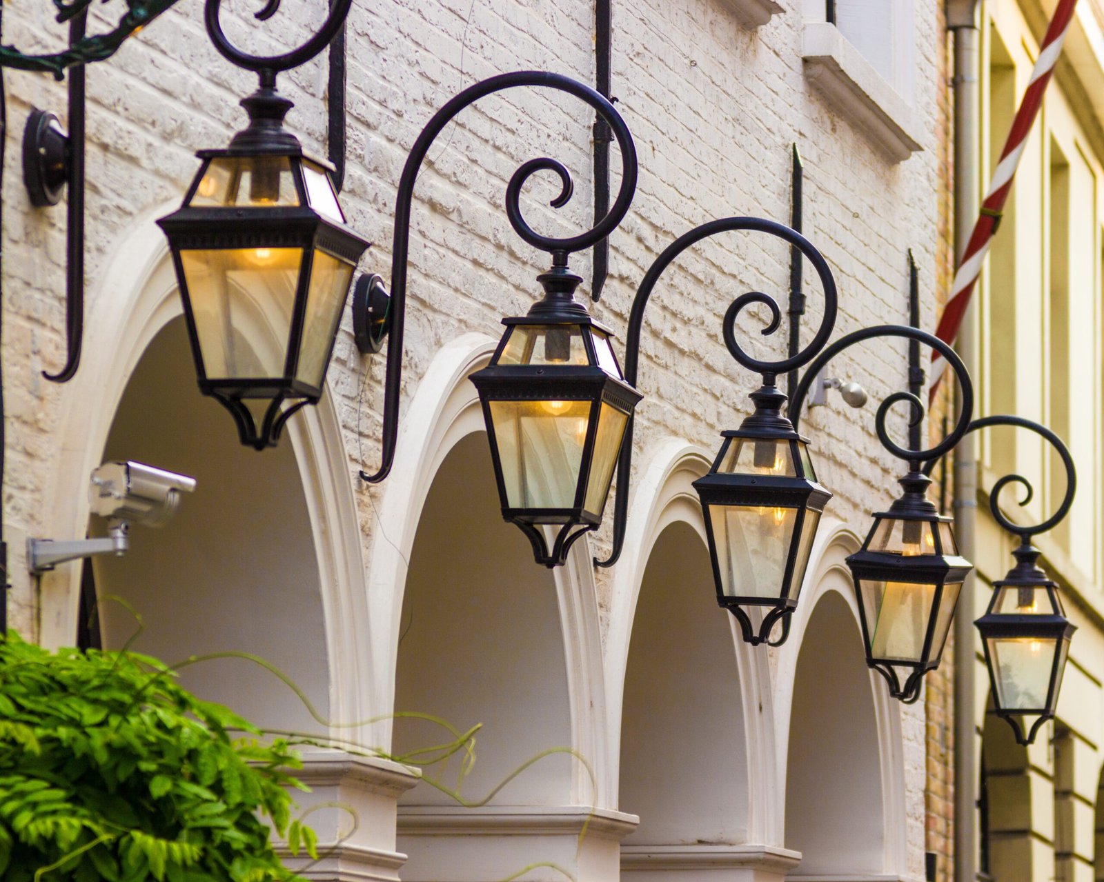 Outdoor lights