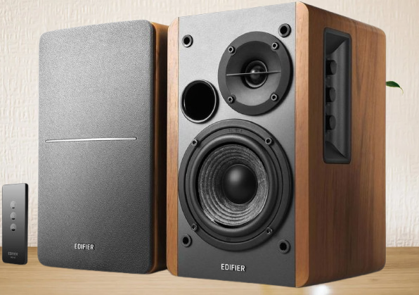 Bookshelf Speakers